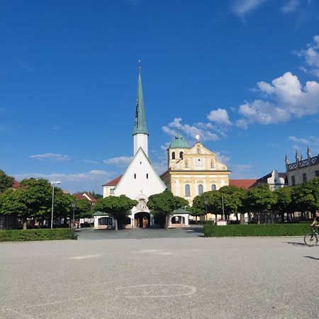Ferienwohnung Enzian - Naehe Kapellplatz - Oeffentlicher Parkplatz - Aufzug Альтёттинг Экстерьер фото
