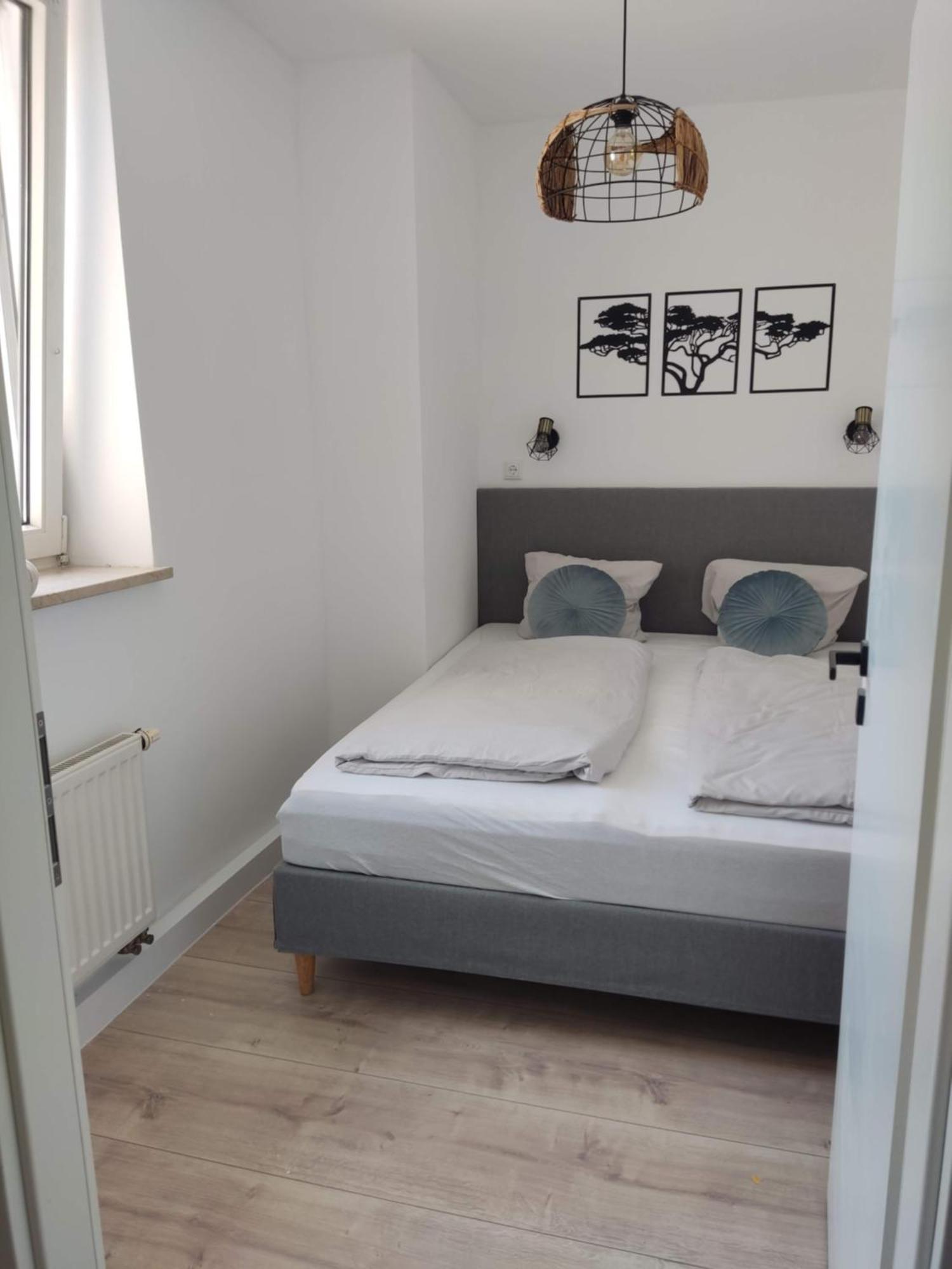 Ferienwohnung Enzian - Naehe Kapellplatz - Oeffentlicher Parkplatz - Aufzug Альтёттинг Экстерьер фото