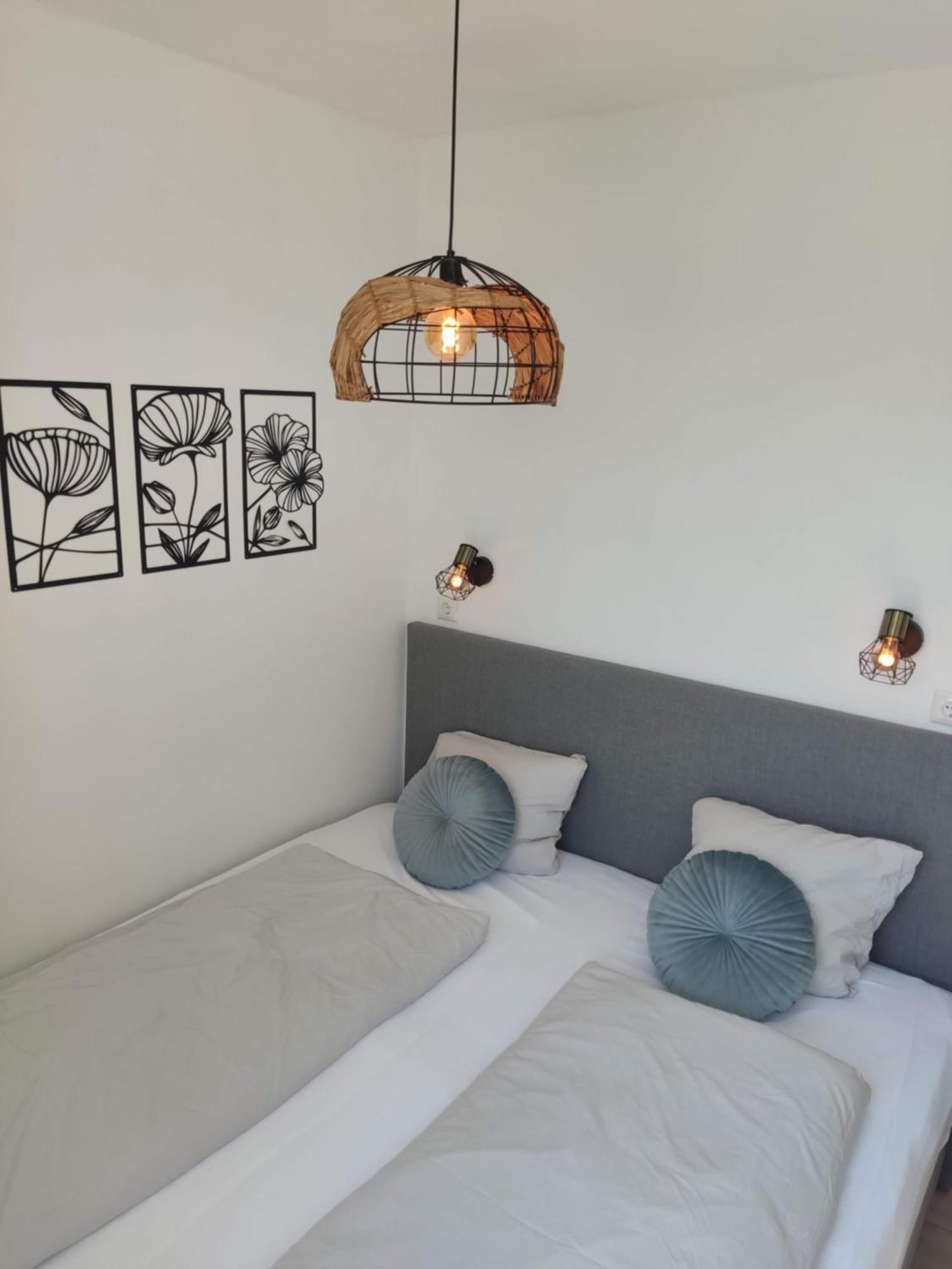 Ferienwohnung Enzian - Naehe Kapellplatz - Oeffentlicher Parkplatz - Aufzug Альтёттинг Экстерьер фото